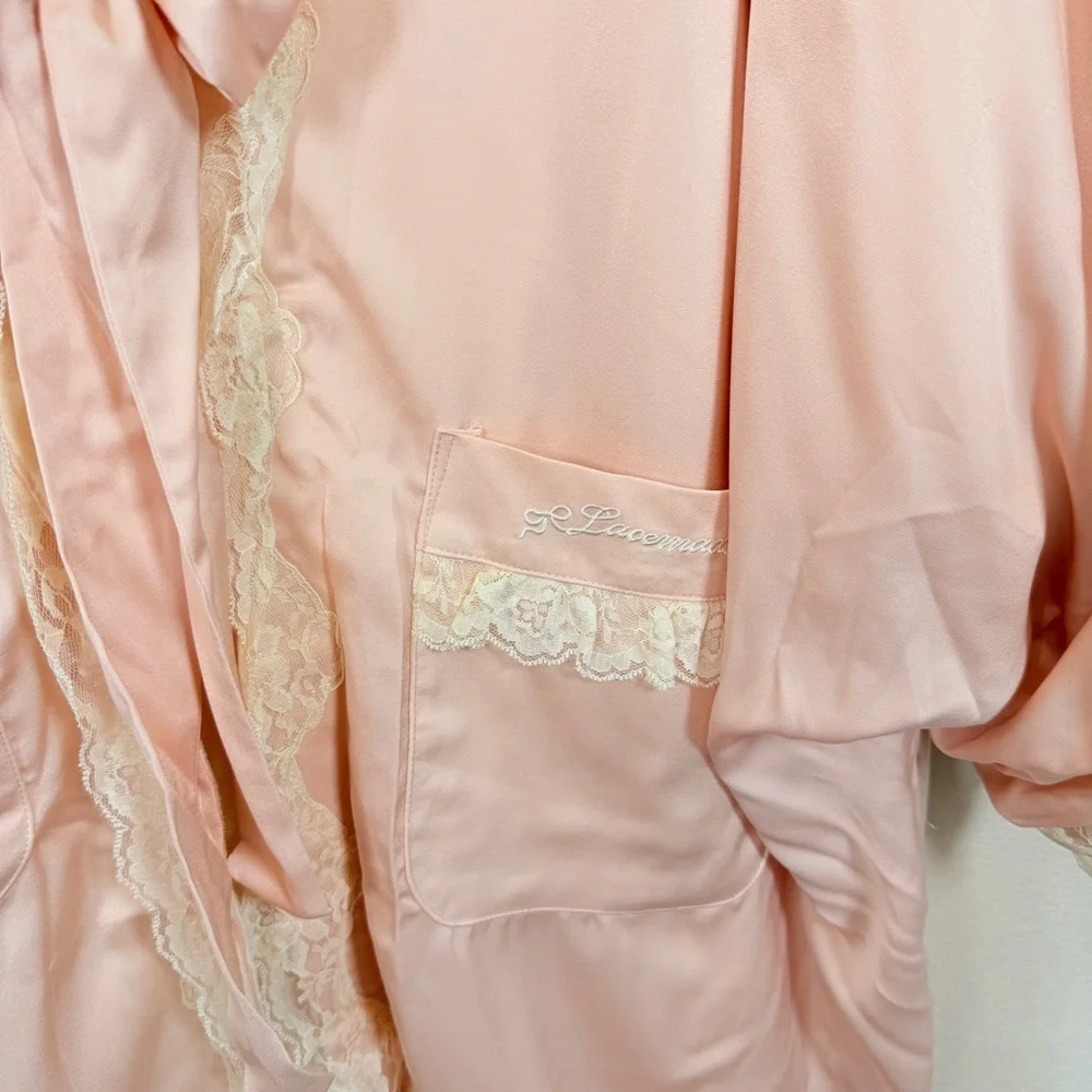 Lacemade Retro Satin Lace Romantic Oversized House Coat Robe Pink - Picture 6 of 10